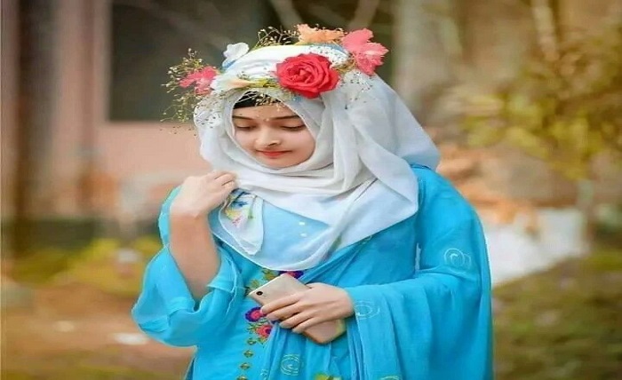 মেয়েদের পিক